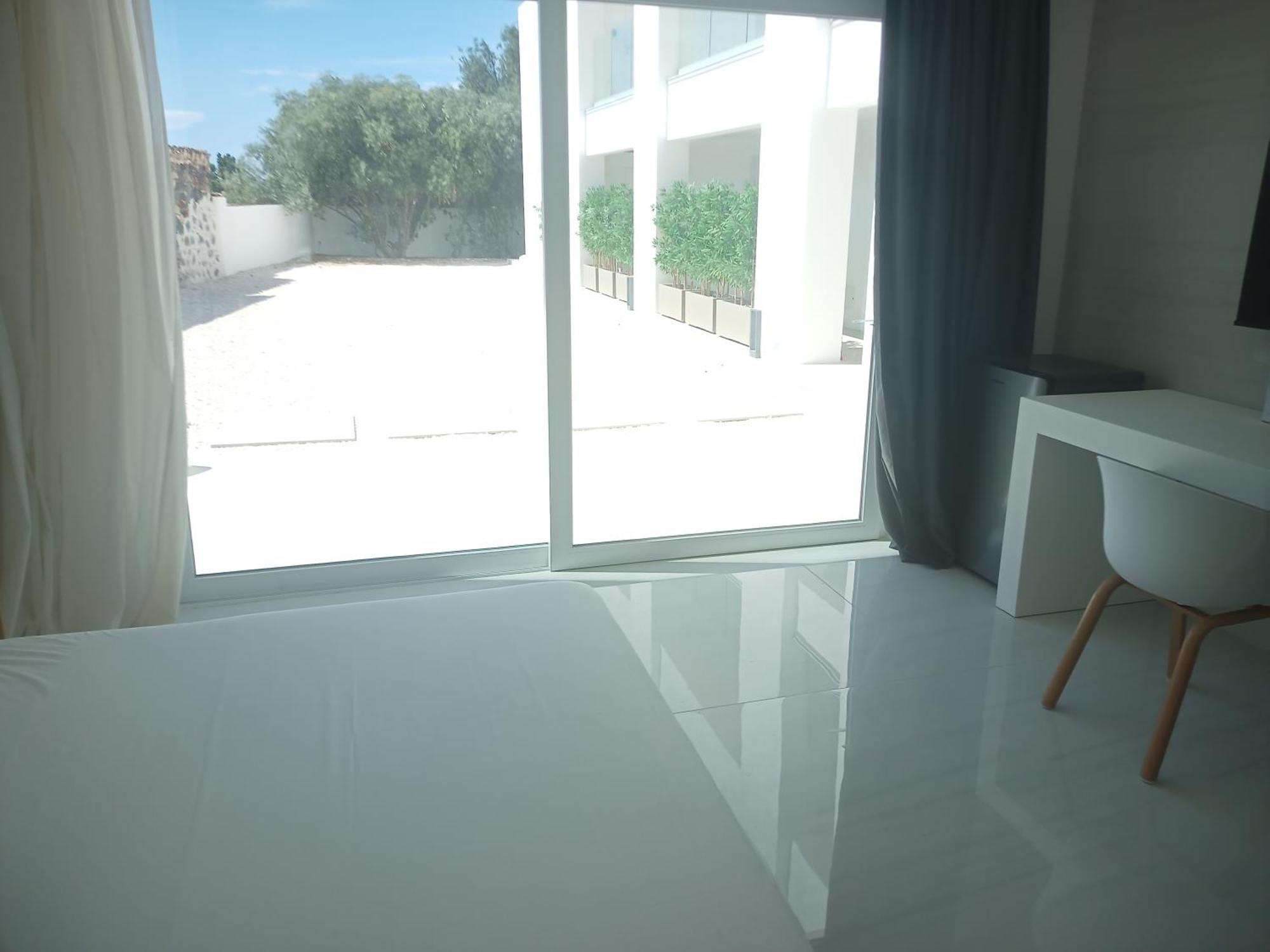 Smart Luxury Suites & Apartments Orosei Room photo
