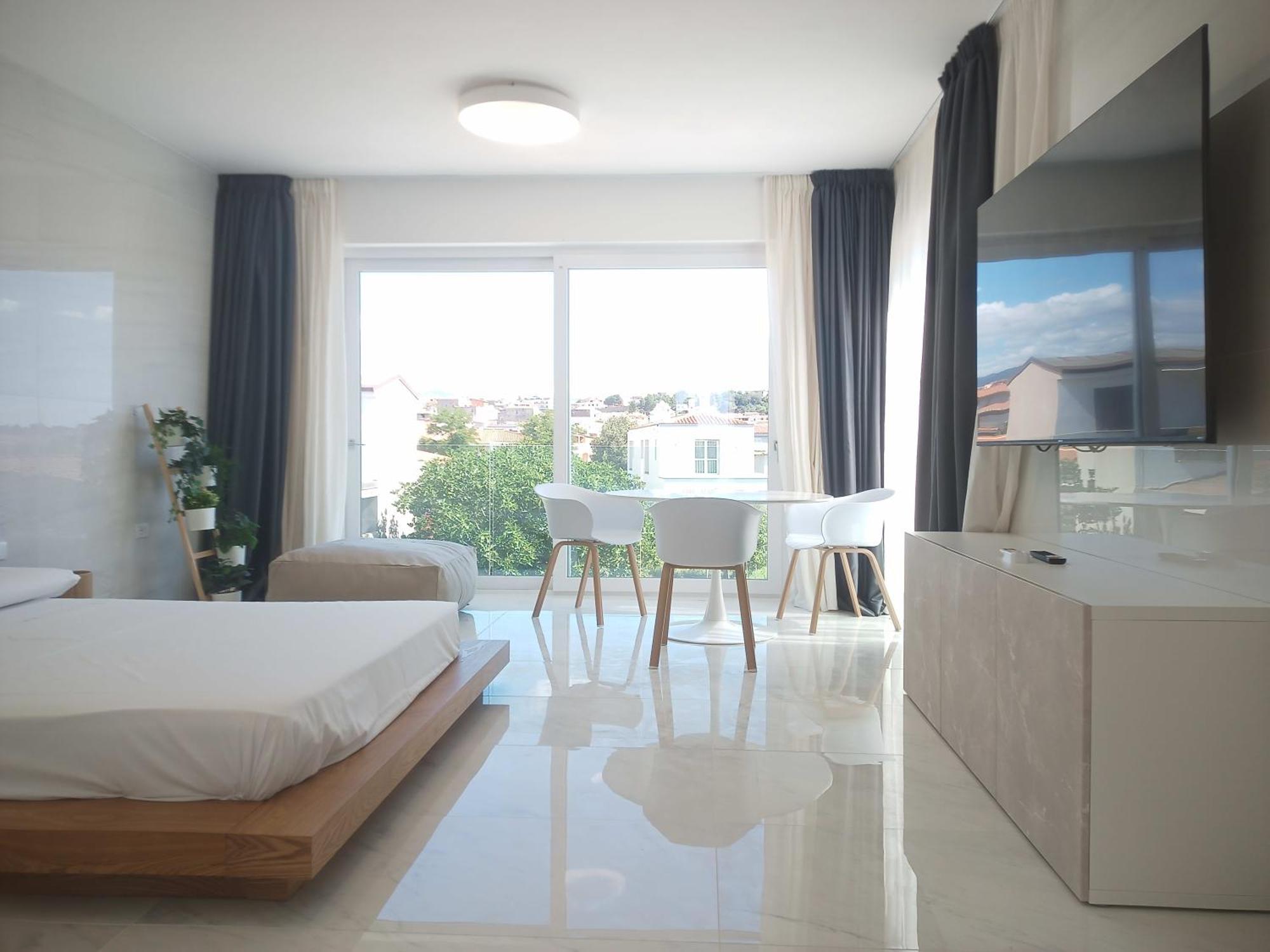 Smart Luxury Suites & Apartments Orosei Exterior photo